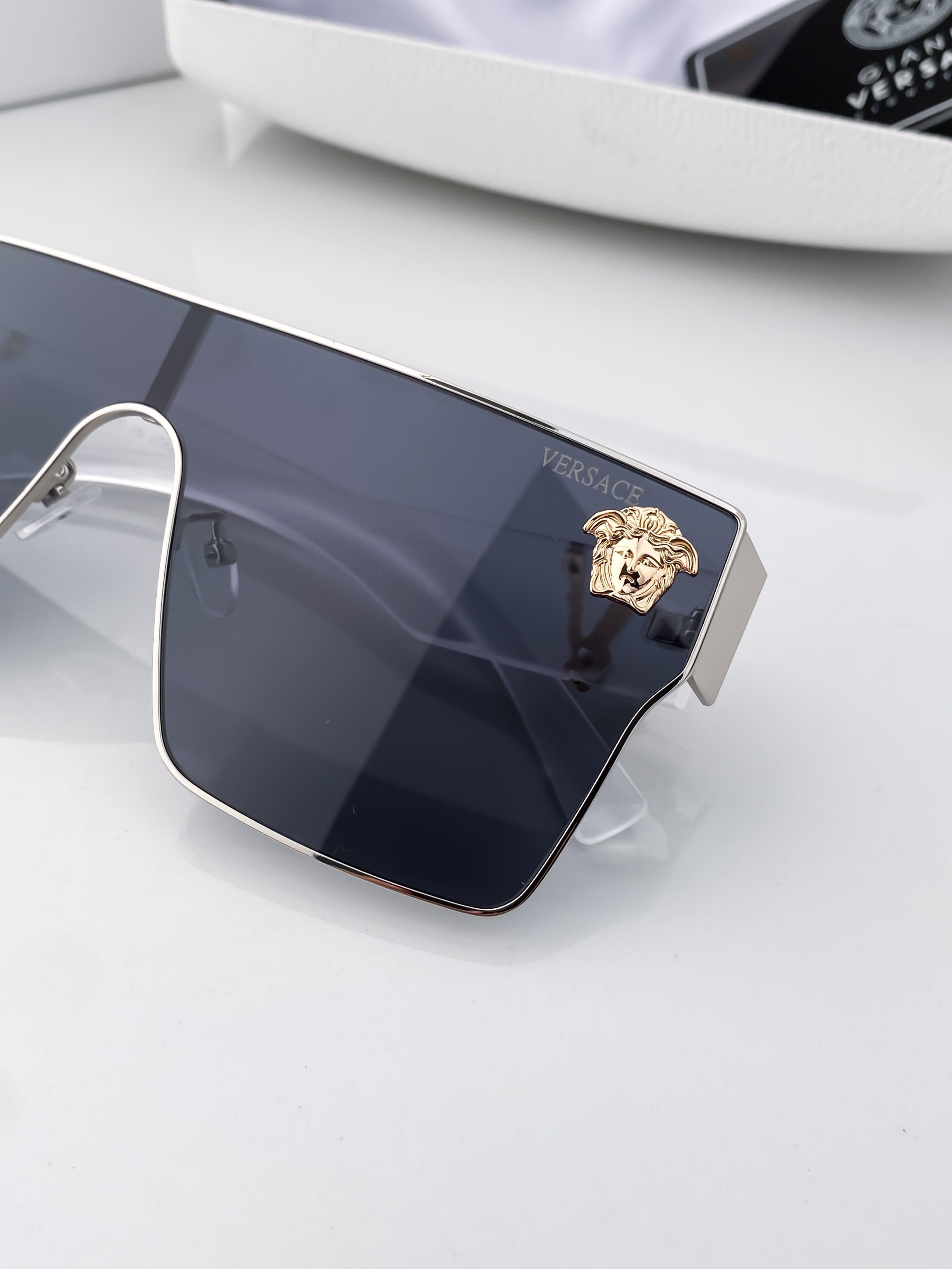 Versace Sunglass