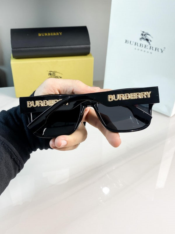 Burberry Sunglass