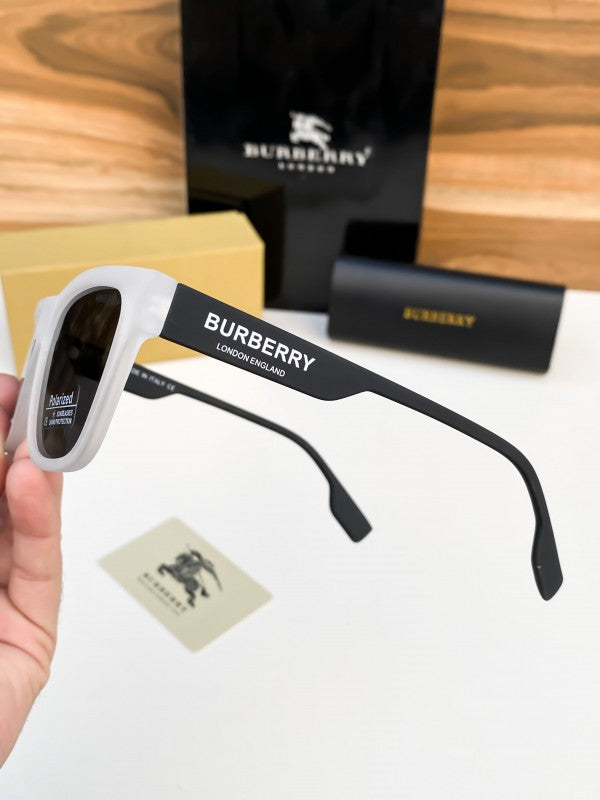 Burberry Sunglass