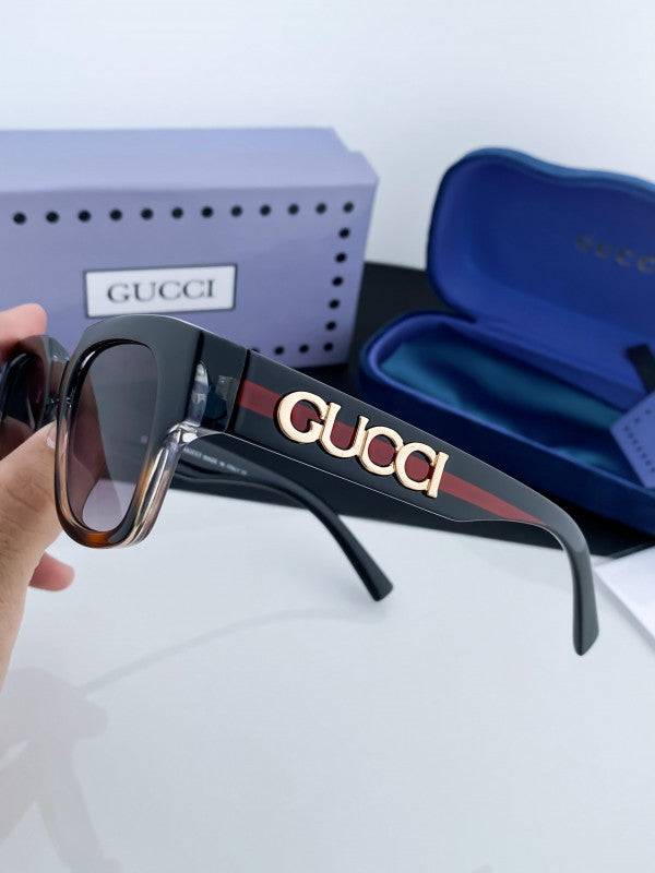 Gucci Sunglass