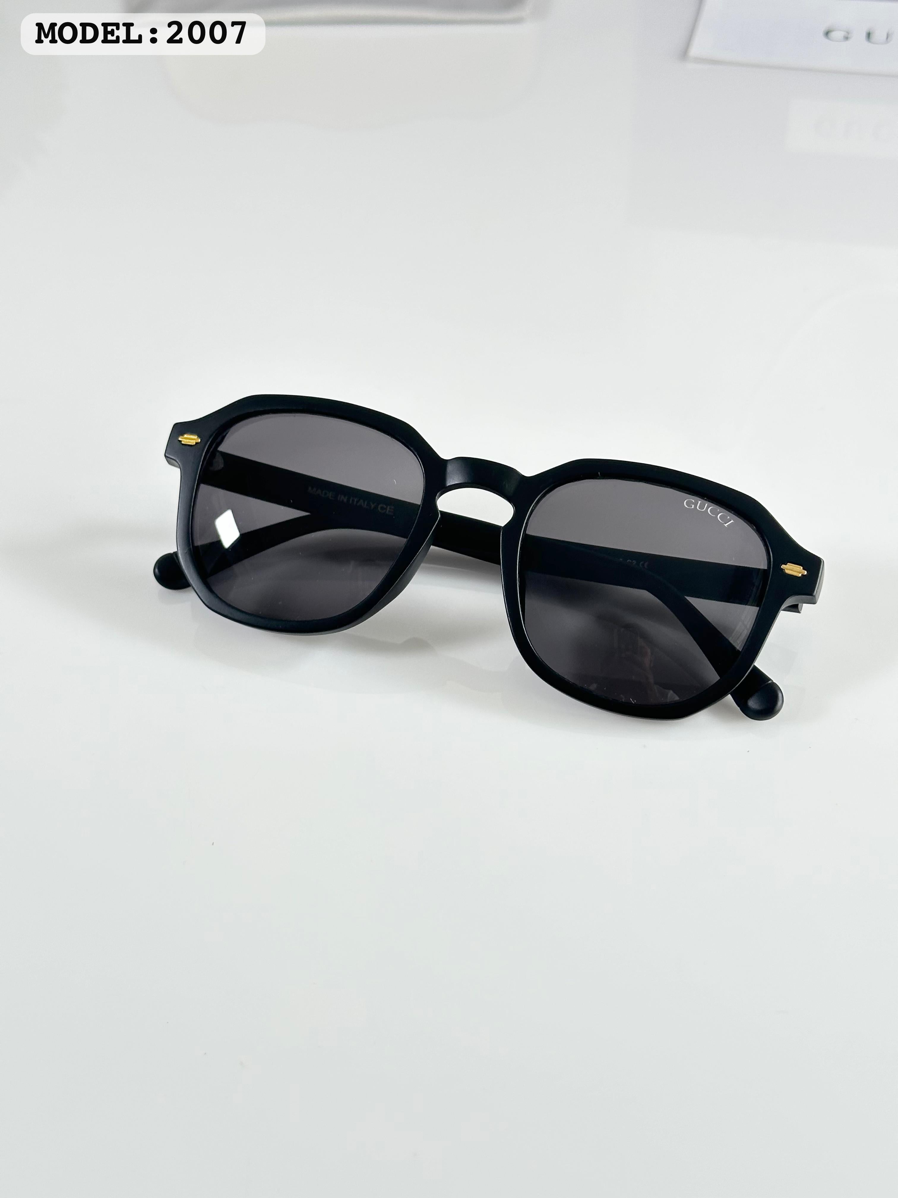 Gucci Sunglass