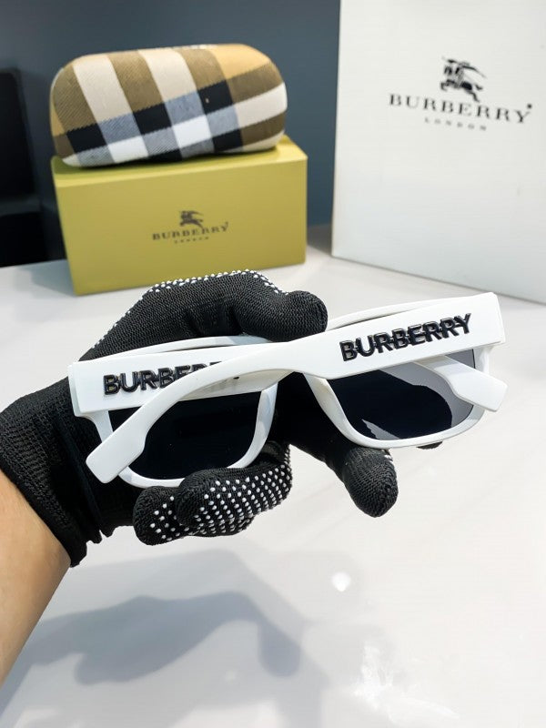 Burberry Sunglass