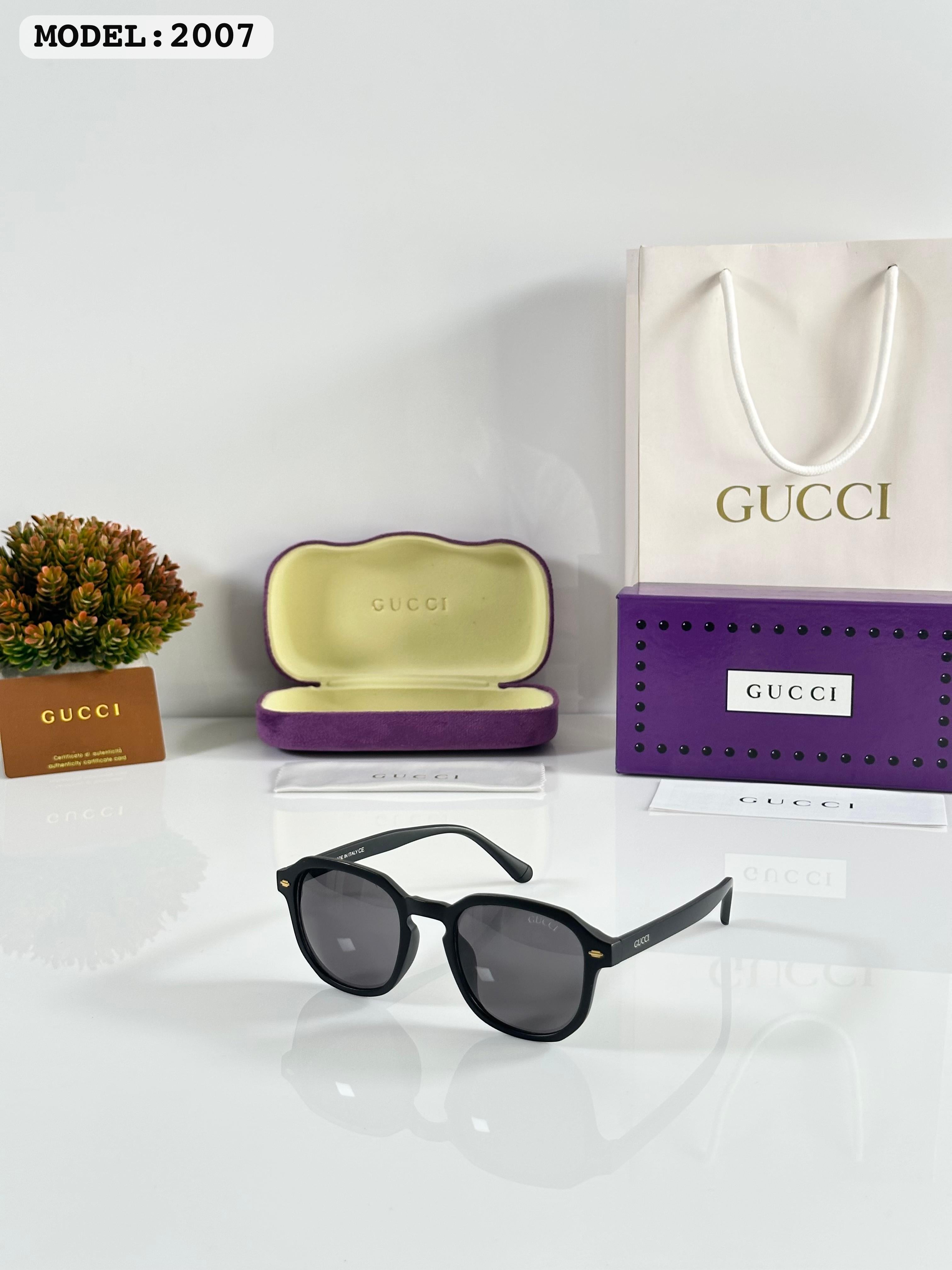 Gucci Sunglass