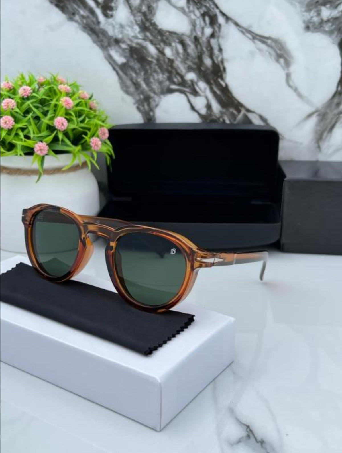 David bakham Sunglass