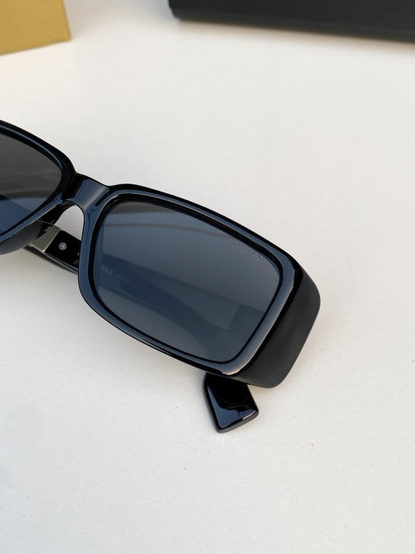 Burberry Sunglass
