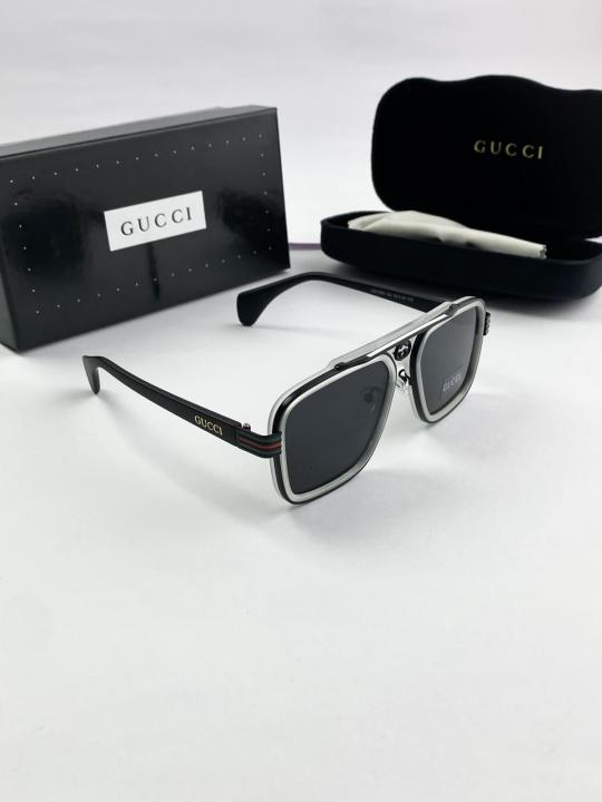 Gucci Sunglass
