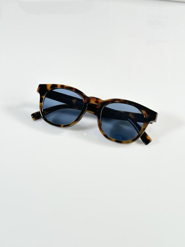 Lacoste Sunglass
