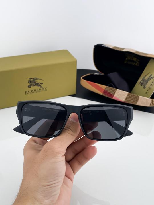 Burberry Sunglass