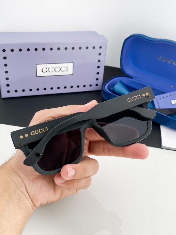 Gucci Sunglass