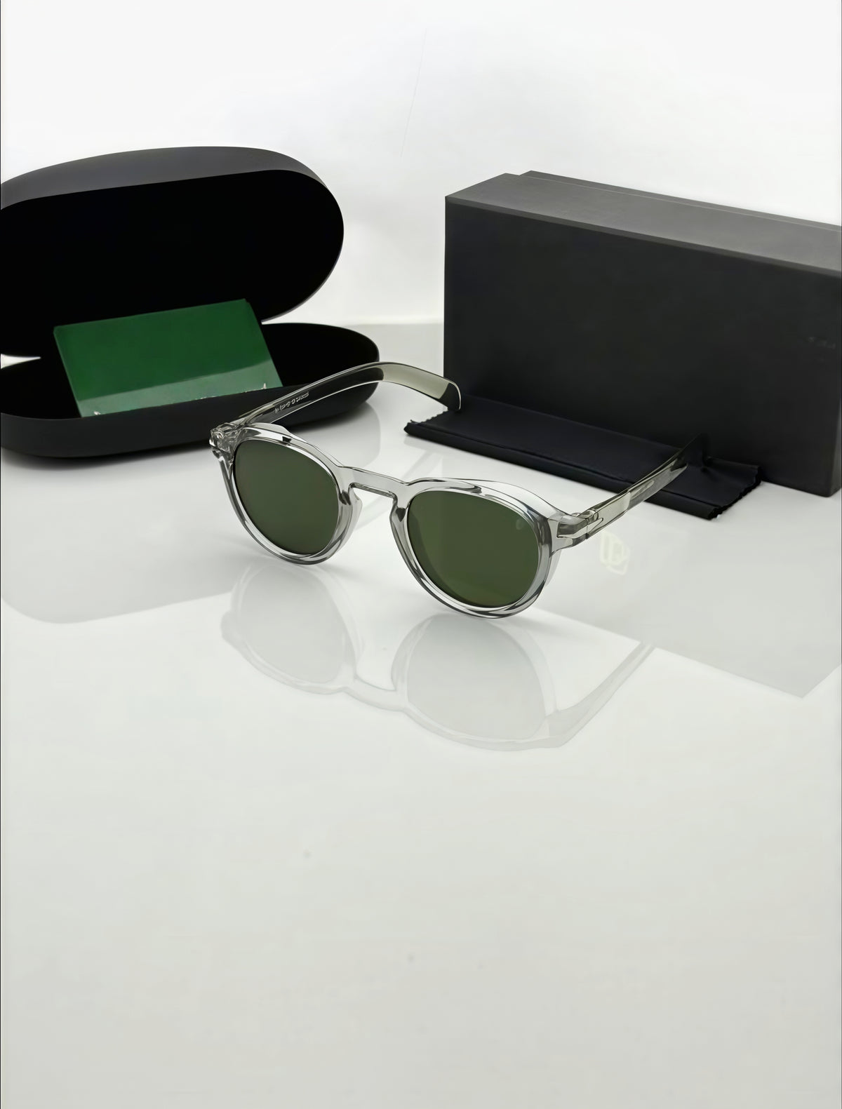 David bakham Sunglass