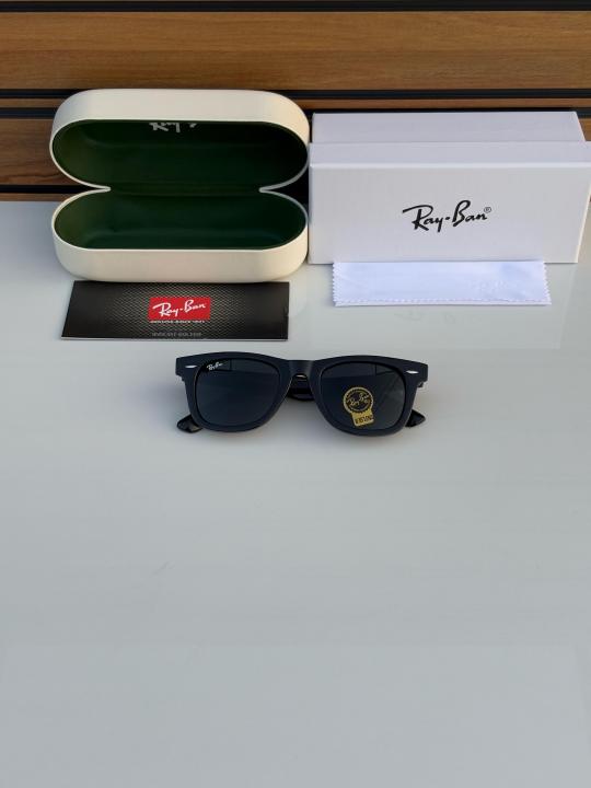 Ray Ban Sunglass