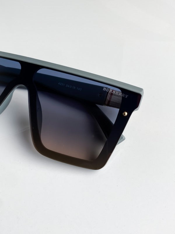 Burberry Sunglass