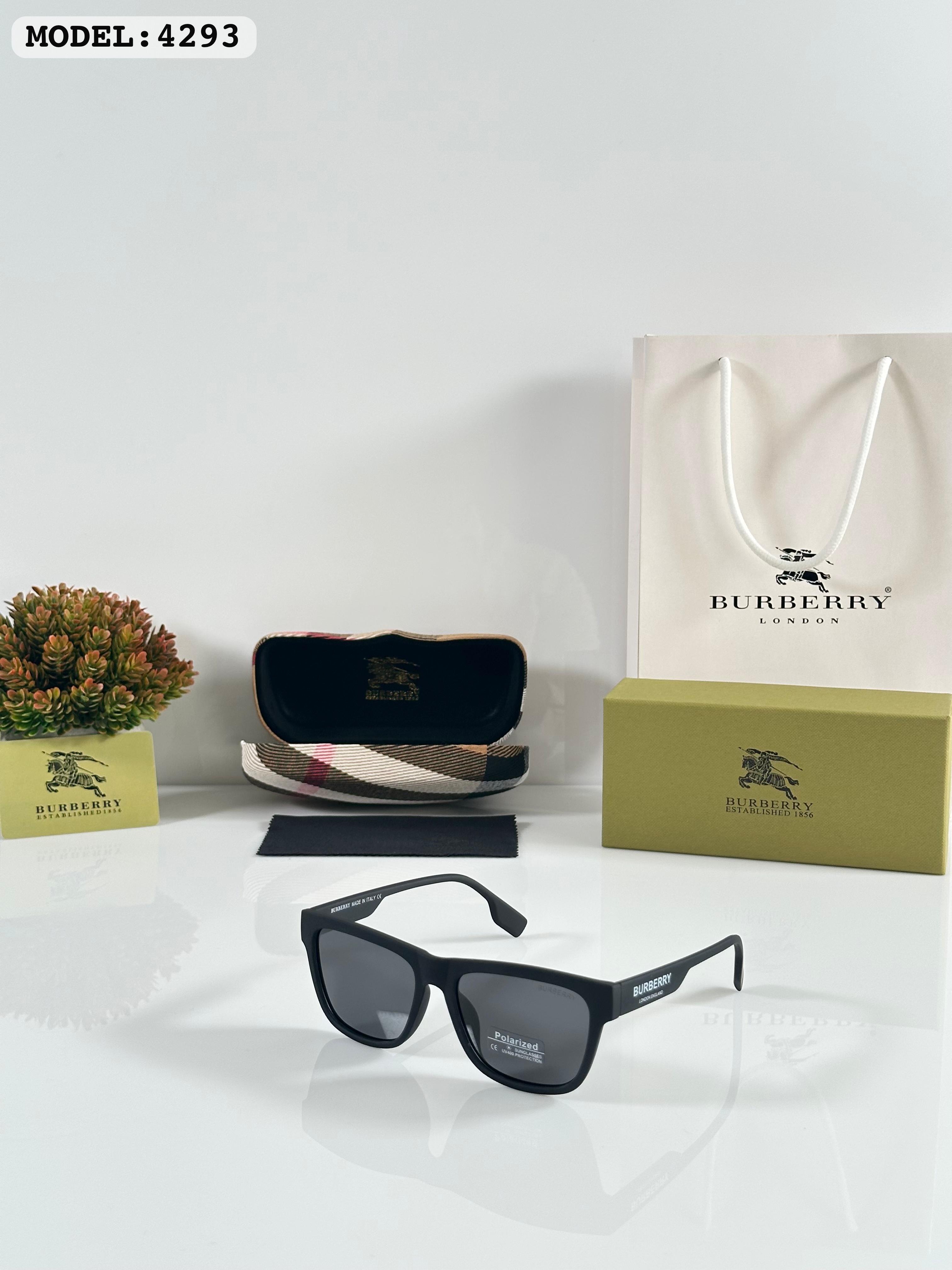 Burberry Sunglass